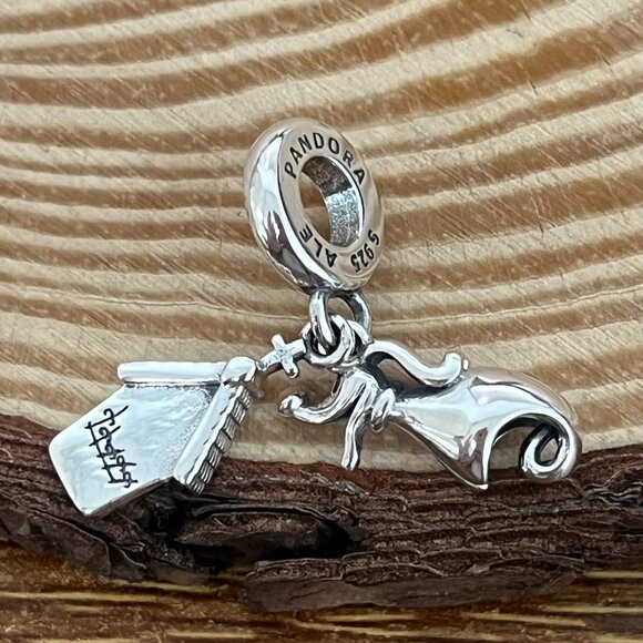 Pandora Disney Parks Pandora Zero Nightmare Before Christmas Dangle Charm - Picture 2 of 3